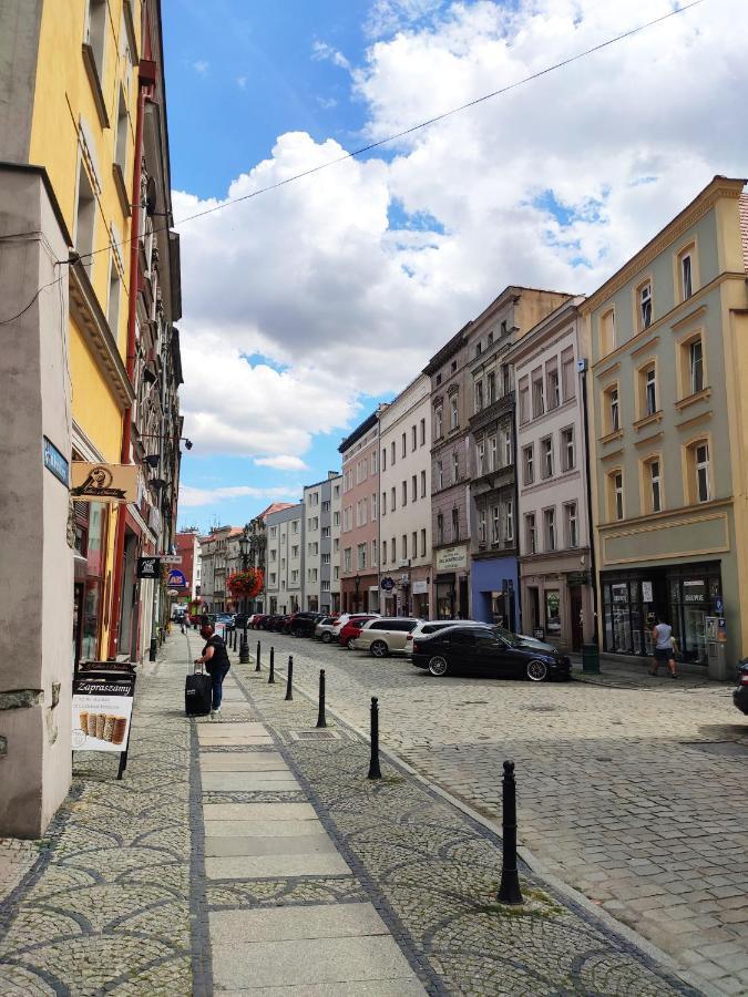 Centrum Apartament Sedziego Swidnica  Exterior photo